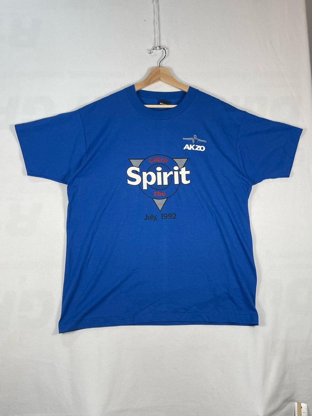 Vintage 1992 Screen Stars Best USA Catch the Spirit Akzo Blue T shirt Sz XL